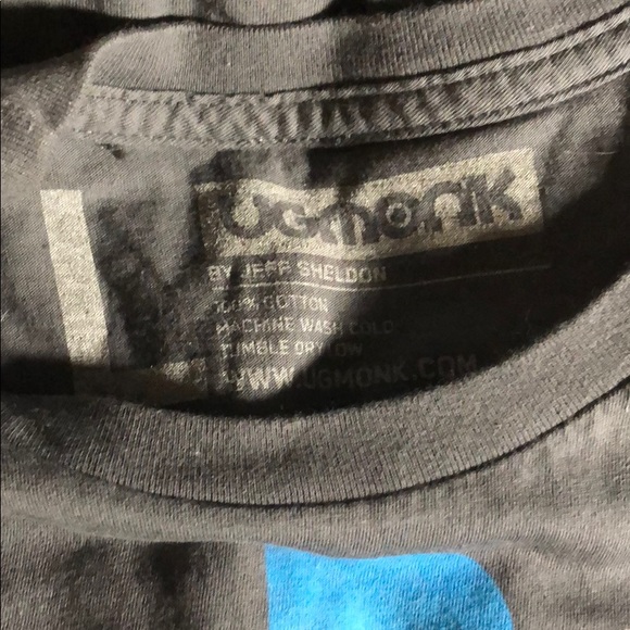 Ugmonk Gray Geometric Graphic Tee - Women’s Large - Picture 3 of 3